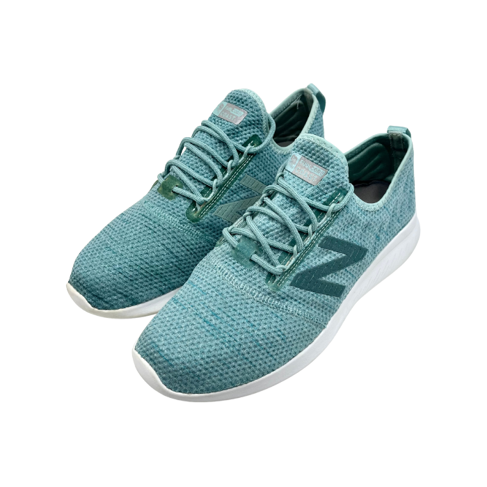 کتونی نیوبالانس Fluecore V4 سبز استوک سایز 40 - نمای سه رخ